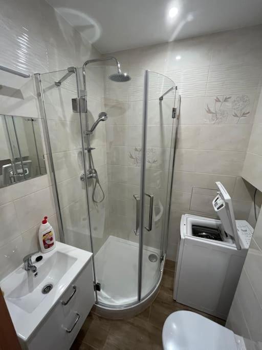 Brand New Apartment In The Heart Of ברטיסלאבה מראה חיצוני תמונה
